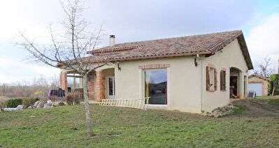Maison 3 pieces 130 m2 L'Honor De Cos
