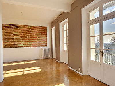 Appartement Montauban 3 pieces 96 m2 balcon Faubourg du Moustier