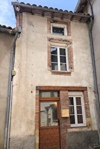 Petite maison de village centre Caussade