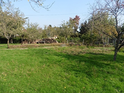 Terrain Meximieux 812 m2