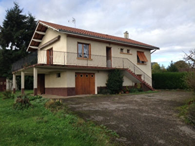 Maison Balan 5 pieces 140 m2