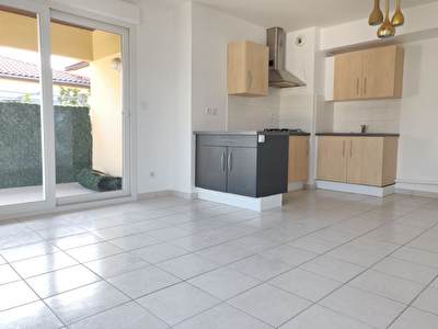 Appartement Montluel centre ville 3 pieces 61 m2