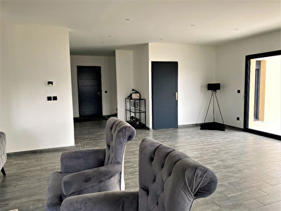Maison Reventin Vaugris 5 pieces 186 m2