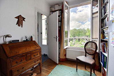 75020 Gambetta - Duplex 84m2 - 3 pieces - 3eme et dernier etage