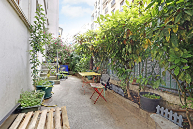 75020 Gambetta - Appartement donnant sur un grand jardin privatif