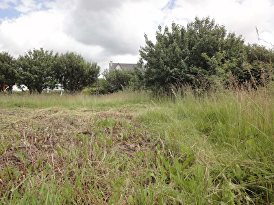 TERRAIN CONSTRUCTIBLE QUIMPER - 1194 m2