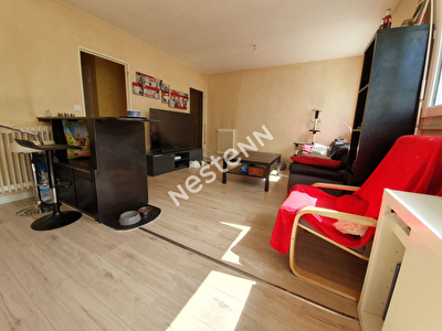 Appartement Quimper 3 pieces 72 m2 pour investisseurs - Balcon et Cave