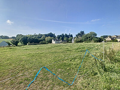 Terrain Quemeneven 829 m2