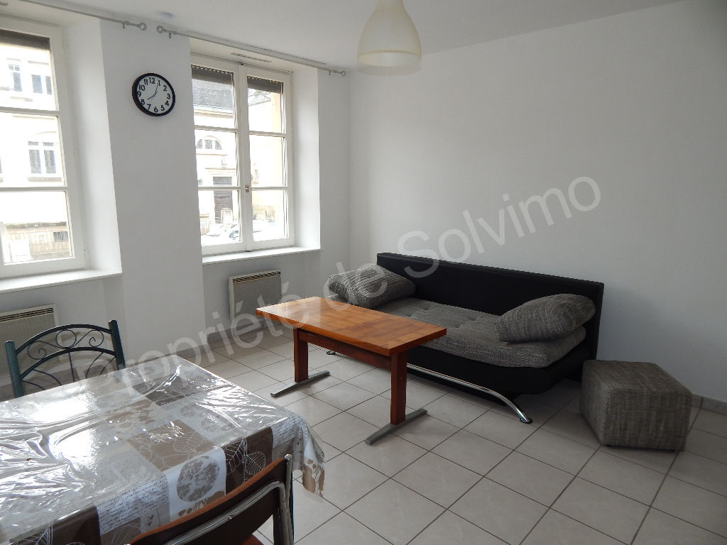 photos n°1 Studio meublé, 25 m², Saint-Avold