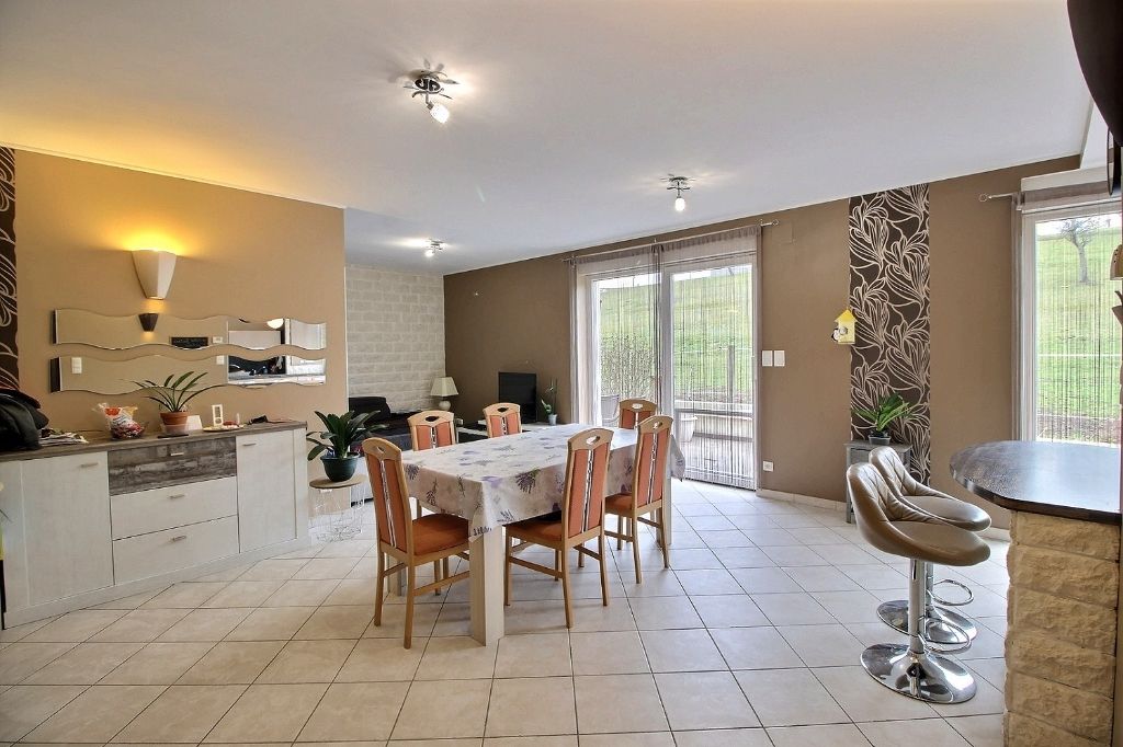 photos n°1 Appartement Theding - 90 m²