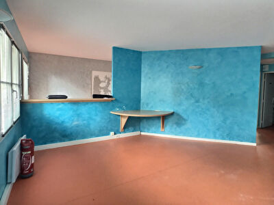 Bureaux Faulquemont 6 pieces 153.1 m2
