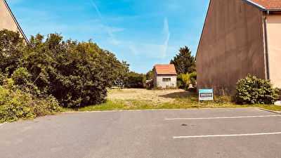 Terrain constructible Laning 2140 m2