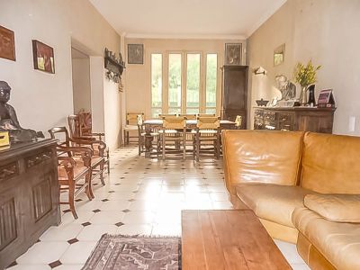 Maison Suresnes 8 pieces 150 m2