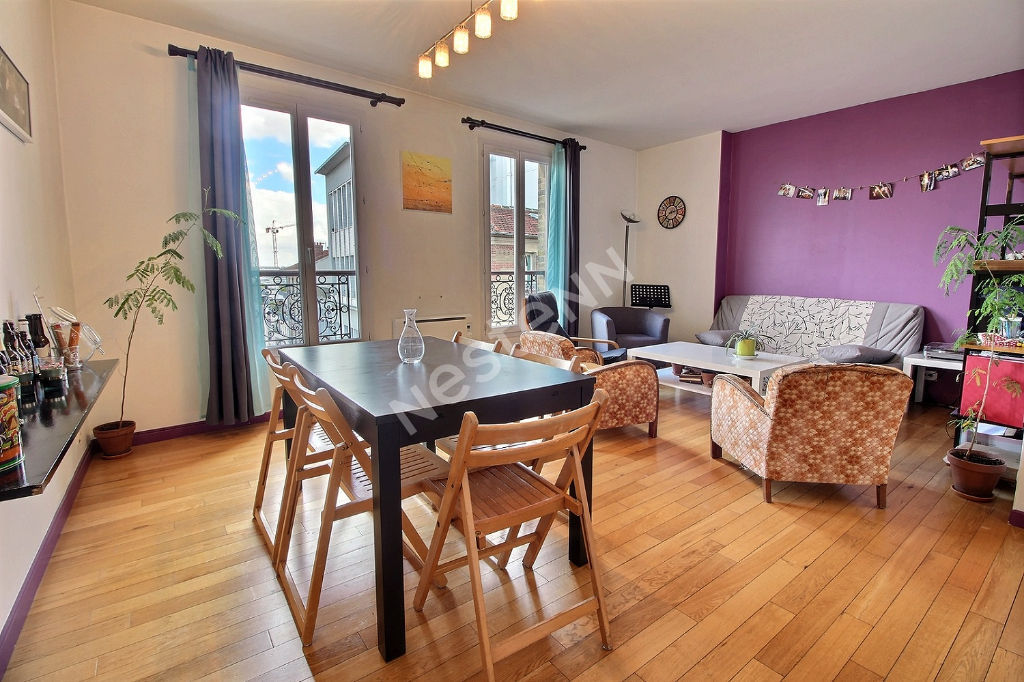 photos n°1 Duplex 4 pièces de 92m² au Sol et 64m² carrez