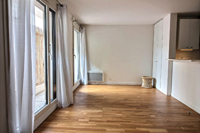 Studio 31m2 + balcon