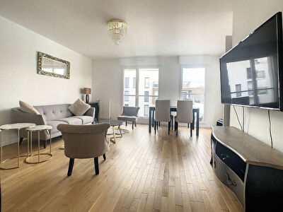 Appartement Rueil Malmaison 4 pieces 80.32 m2