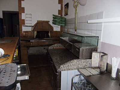 PIZZERIA VITROLLES - 50 m2
