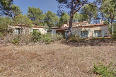 Maison Rognac 7 pieces 204 m2