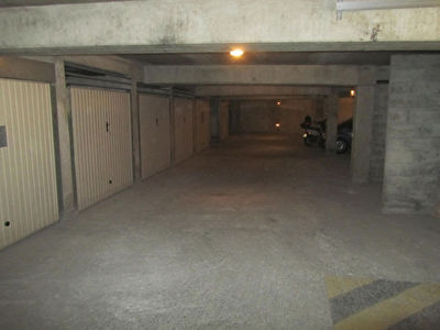 Parking / box Vitrolles 12 m2