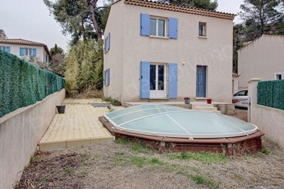 Villa Vitrolles type 4 avec garage et piscine