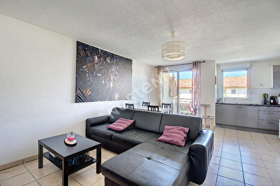VITROLLES APPARTEMENT T2 AVEC GARAGE