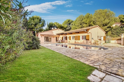 Maison Individuelle 6 pieces 147 m2 sur 2578 m2