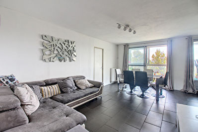 Appartement Vitrolles 4 pieces 82 m2