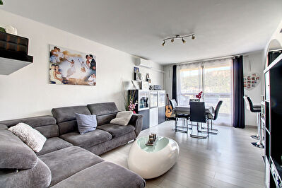 Appartement Vitrolles 4 pieces 84 m2