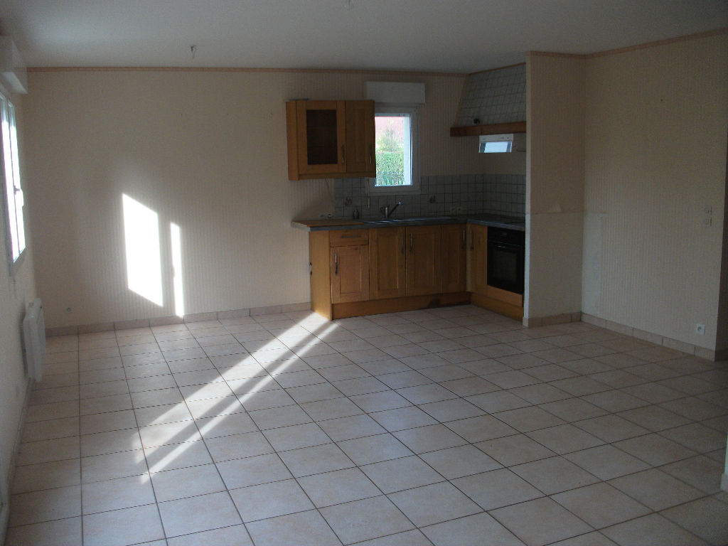 APT AU RDC DE PLAIN PIED AVEC LOCATAIRE EN PLACE APT AU RDC DE PLAIN PIED AVEC LOCATAIRE EN PLACE