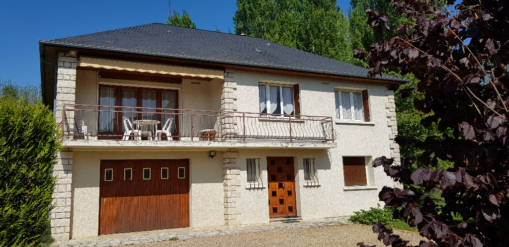 Proche Anet, superbe maison au calme Proche Anet, superbe maison au calme