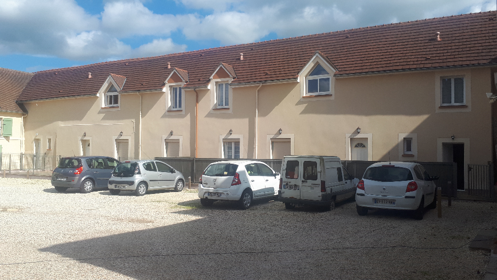 MAISON JUMELEE AVEC TERRASSE LOT A MAISON JUMELEE AVEC TERRASSE LOT A