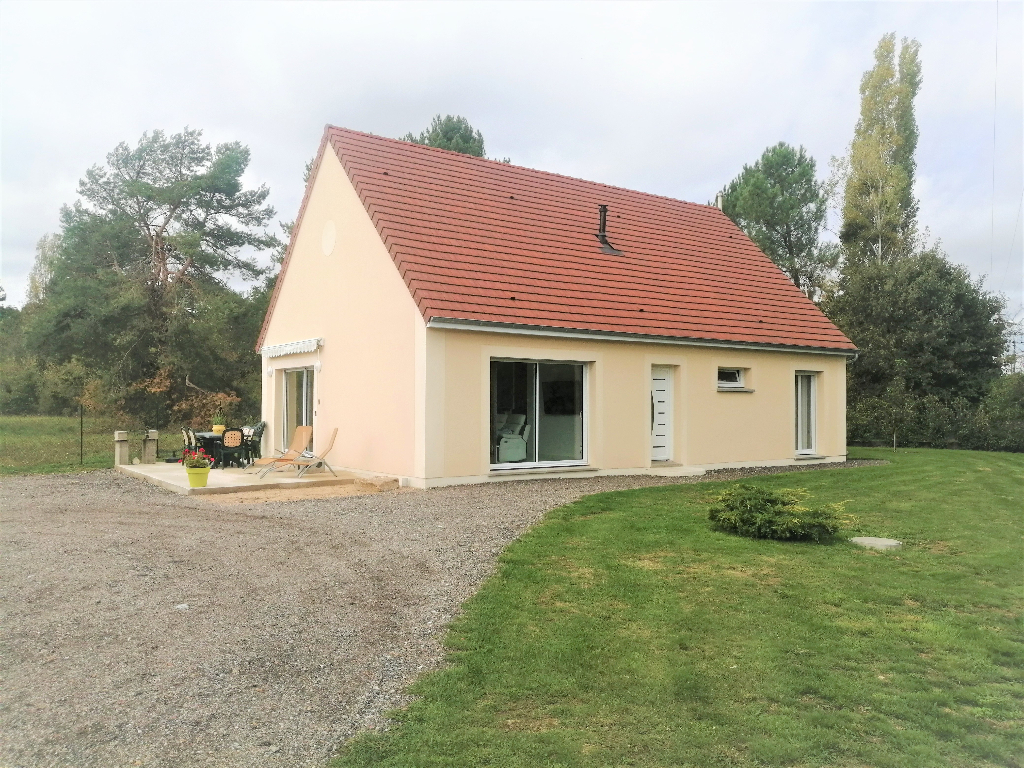 Maison traditionnelle de 2014 Etat impeccable Maison traditionnelle de 2014 Etat impeccable