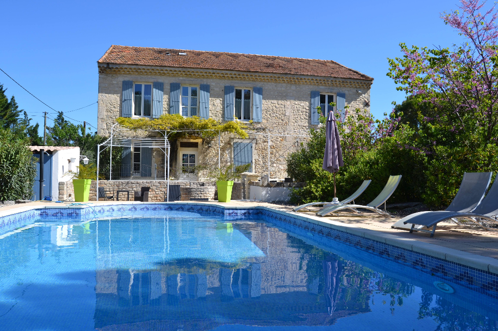 Mas magnifique Lamotte Du Rhone 13 pièce(s) 400 m2 Mas magnifique Lamotte Du Rhone 13 pièce(s) 400 m2