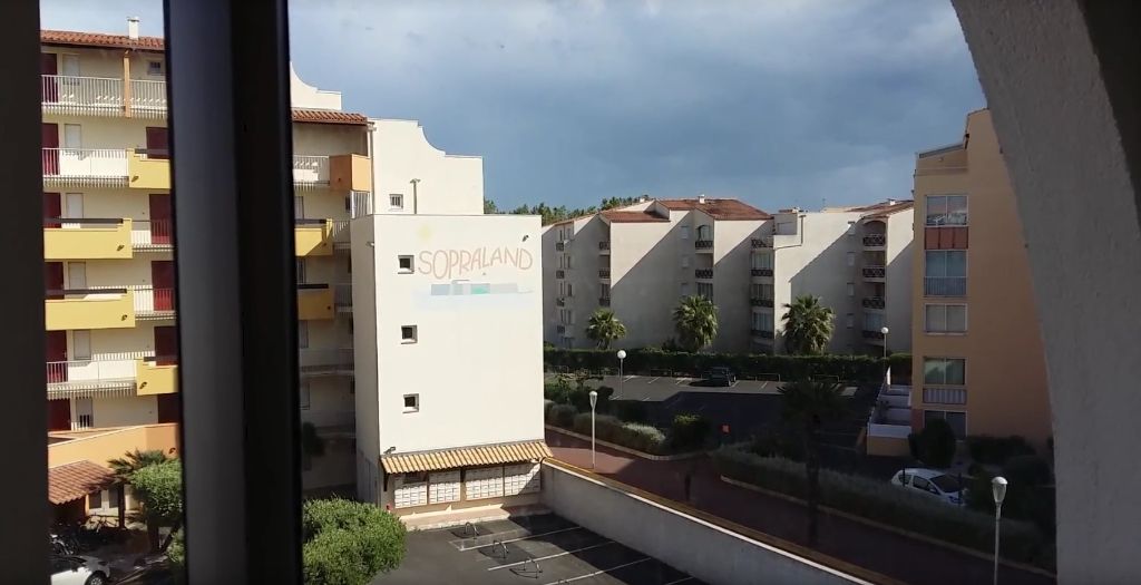 A ETE LOUE LOCATION A L'ANNÉE DEUX PIÈCES AU CAP D'AGDE AVEC GARAGE A ETE LOUE LOCATION A L'ANNÉE DEUX PIÈCES AU CAP D'AGDE AVEC GARAGE