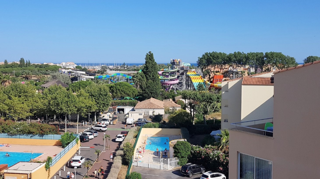 CAP D'AGDE VENTE DEUX PIECES CABINE PLAGE RICHELIEU CAP D'AGDE VENTE DEUX PIECES CABINE PLAGE RICHELIEU
