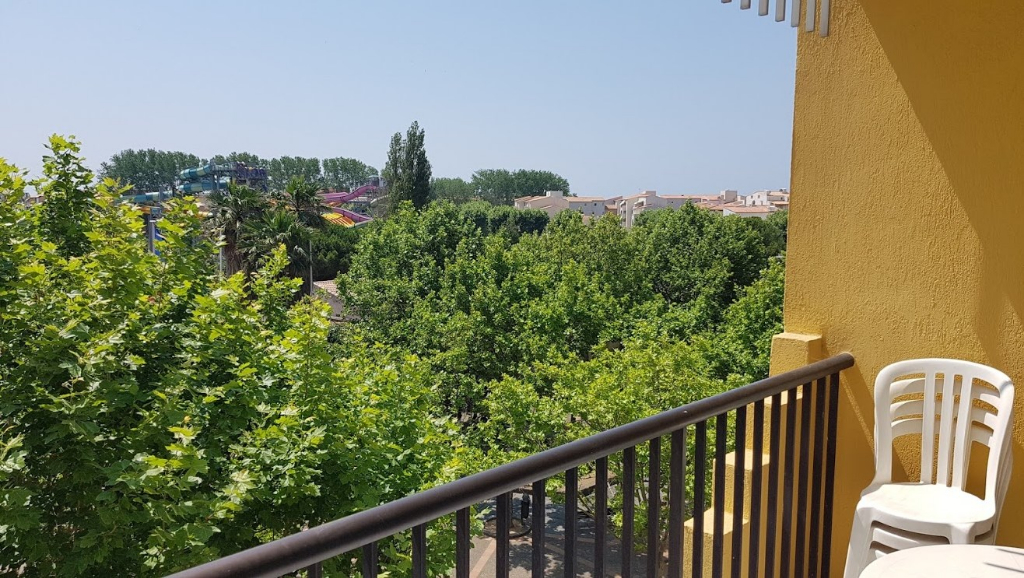 Cap d'Agde DEUX PIECES + PARKING PRIVATIF Cap d'Agde DEUX PIECES + PARKING PRIVATIF