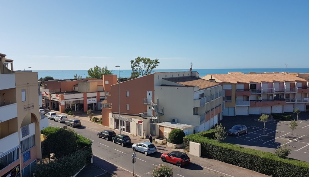 CAP D AGDE LOCATION A L ANNEE MEUBLEE T2 + MEZZANINE CAP D AGDE LOCATION A L ANNEE MEUBLEE T2 + MEZZANINE