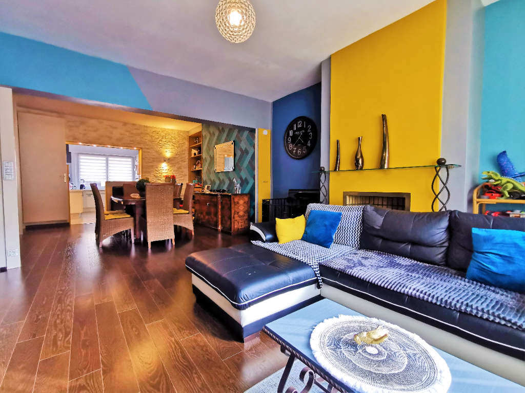 Maison Duplex + Local commercial - 130 m² Billy Montigny Maison Duplex + Local commercial - 130 m² Billy Montigny