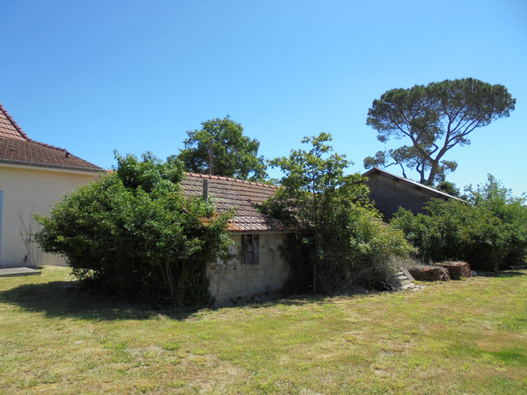 Maison Mant 7 pièce(s) 170 m2 Maison Mant 7 pièce(s) 170 m2