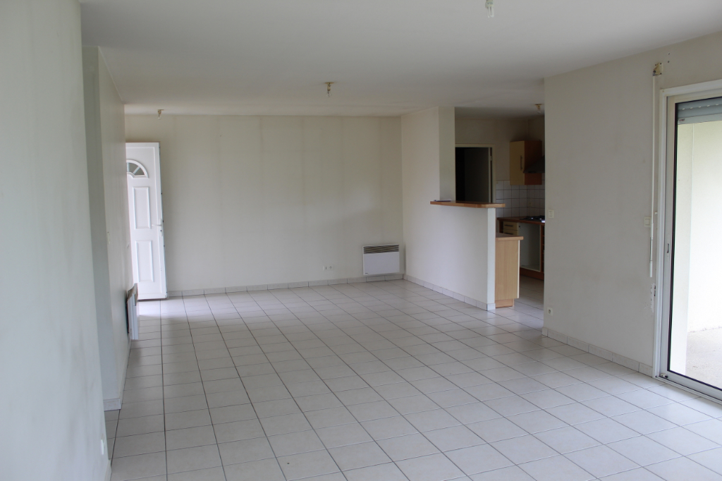 Maison Saint Sever 5 pièce(s) 100.50 m2 Maison Saint Sever 5 pièce(s) 100.50 m2