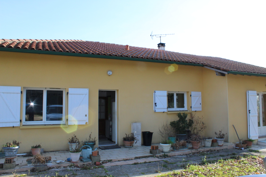 Maison Laujuzan 5 pièce(s) 105.61 m2 Maison Laujuzan 5 pièce(s) 105.61 m2