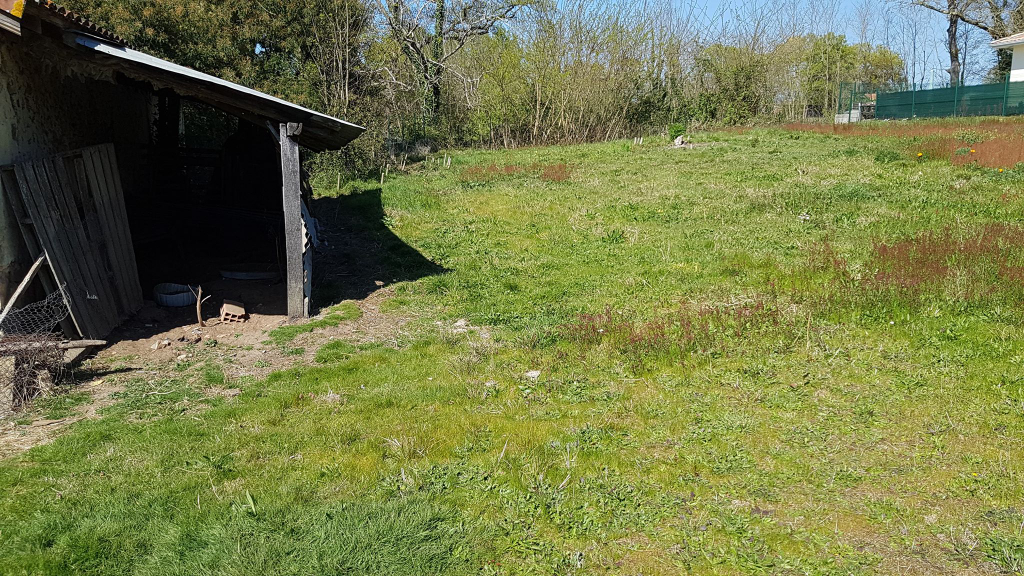 Terrain Cassen 1400 m2 Terrain Cassen 1400 m2