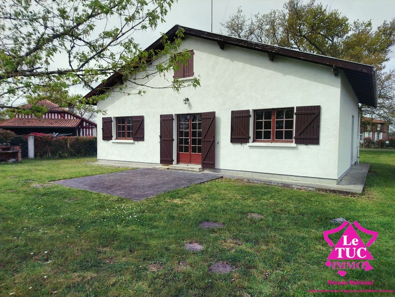 Maison Escource 4 pièce(s) 70 m2 Maison Escource 4 pièce(s) 70 m2