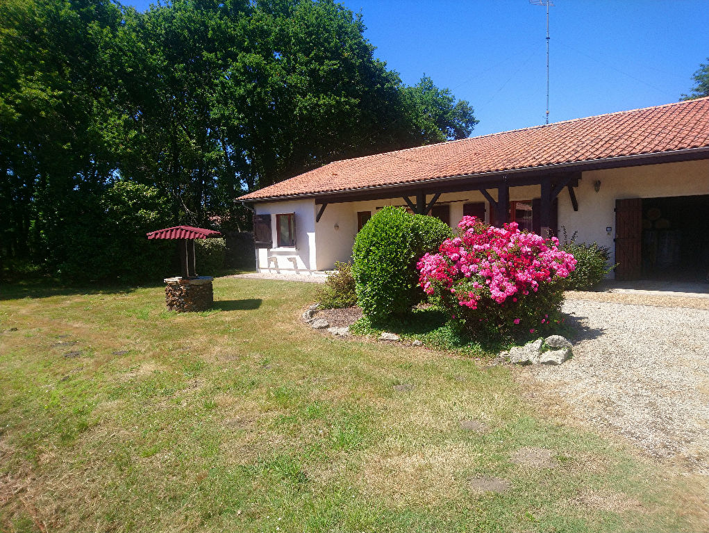 Maison Biscarrosse 4 pièce(s) 95 m2 Maison Biscarrosse 4 pièce(s) 95 m2