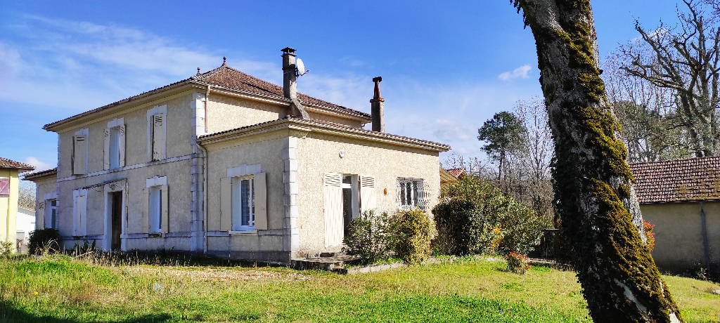 Maison Rion Des Landes 9 pièce(s) 264 m2 Maison Rion Des Landes 9 pièce(s) 264 m2