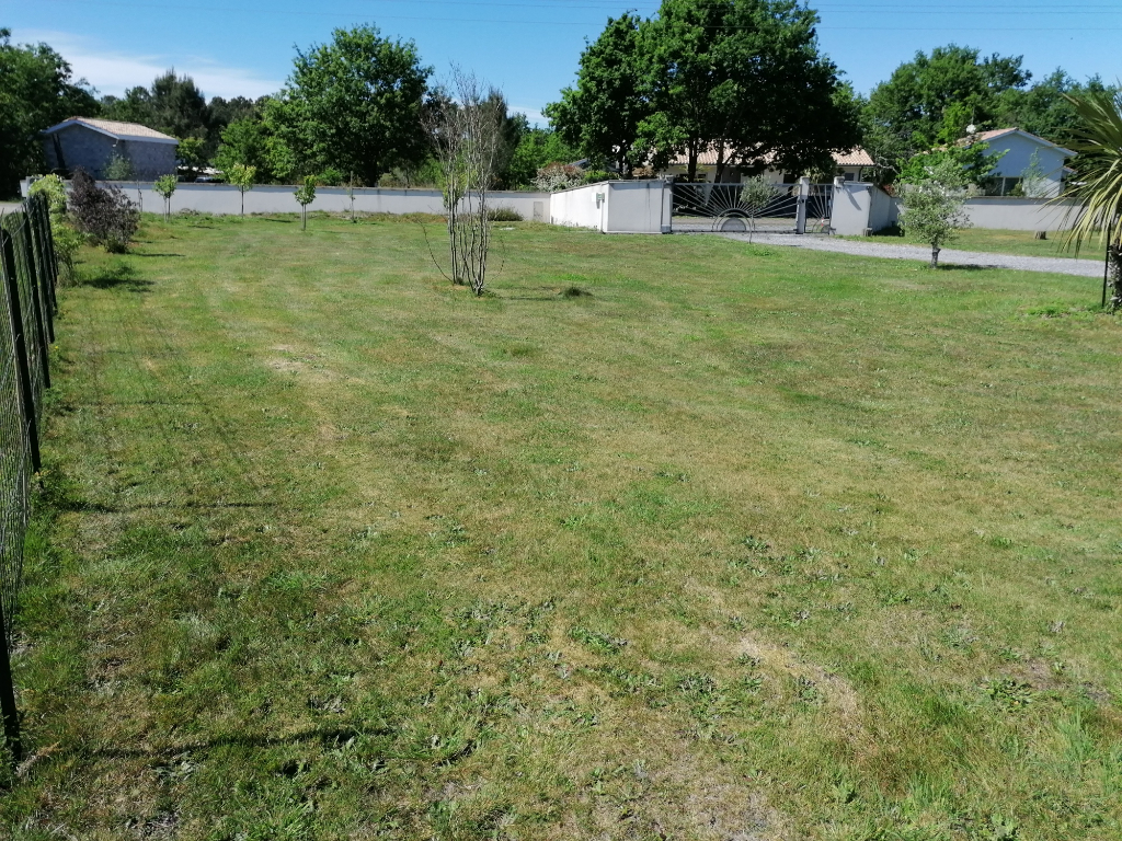 Terrain Parentis En Born 649 m2 Terrain Parentis En Born 649 m2