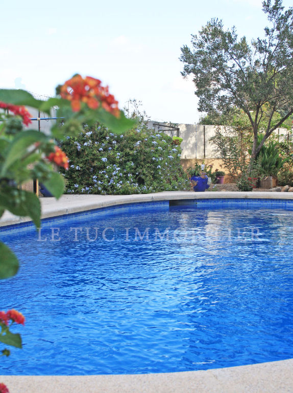 St HIPPOLYTE Maison 10 pièces piscine St HIPPOLYTE Maison 10 pièces piscine