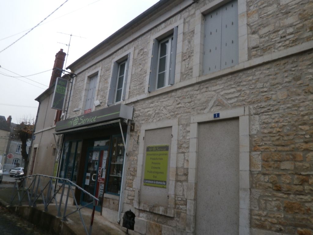 MURS OCCUPE BOUTIQUE + APPT + MAISON A RENOVER + PARKING MURS OCCUPE BOUTIQUE + APPT + MAISON A RENOVER + PARKING