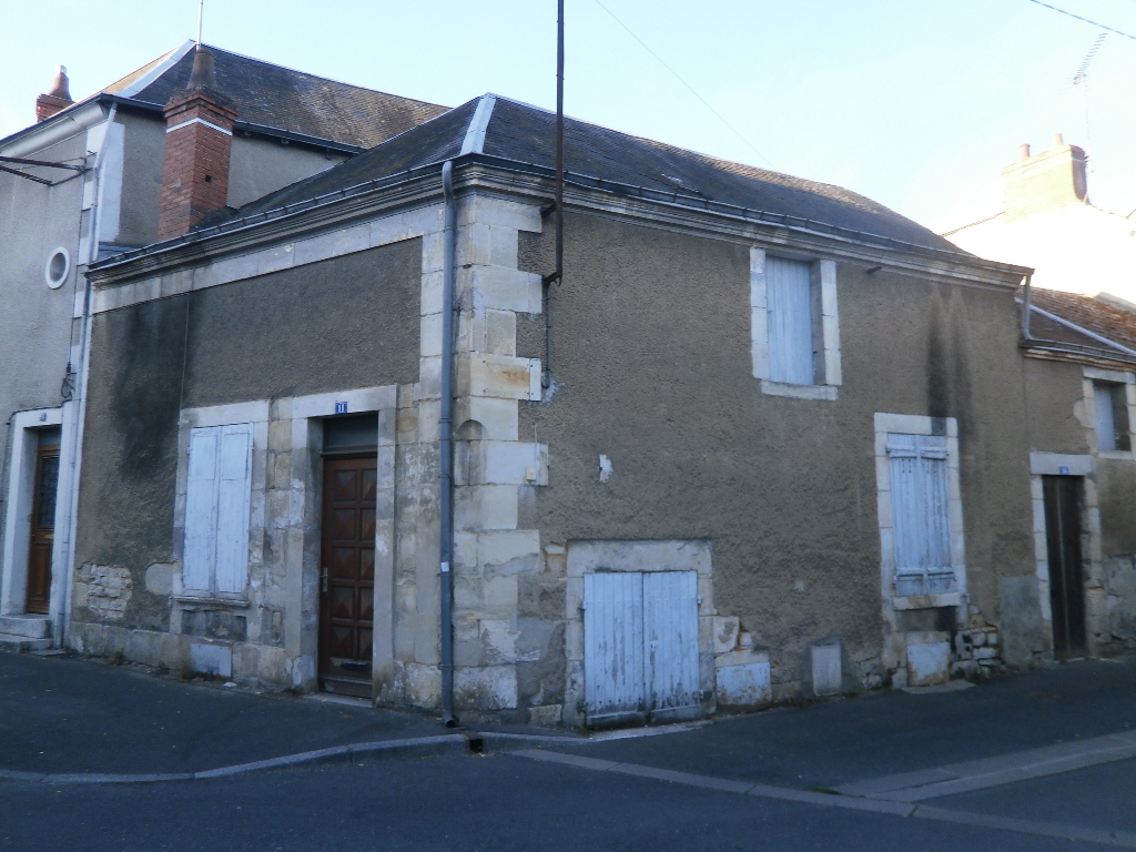 BUREAUX 112 M2 + CAVE TOUS USAGES BUREAUX 112 M2 + CAVE TOUS USAGES