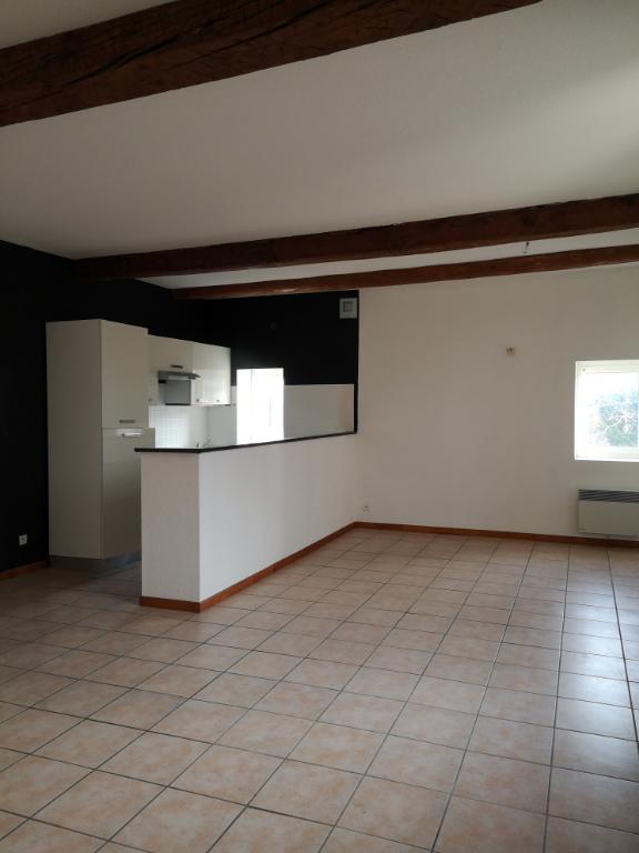 P3 centre village AIMARGUES P3 centre village AIMARGUES